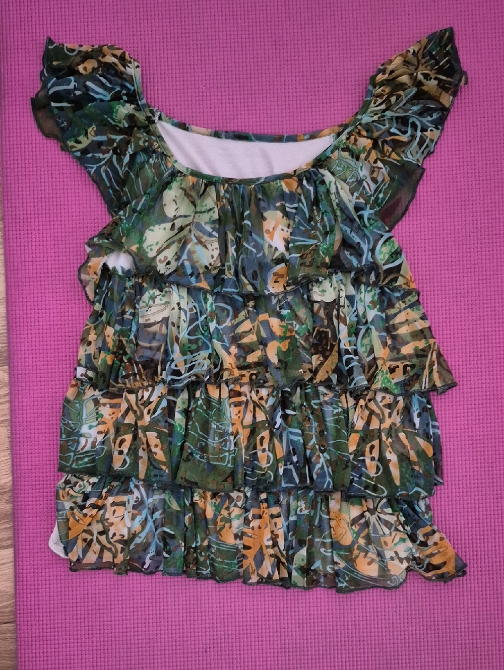 Green Floral Ruffle Top - Unbranded